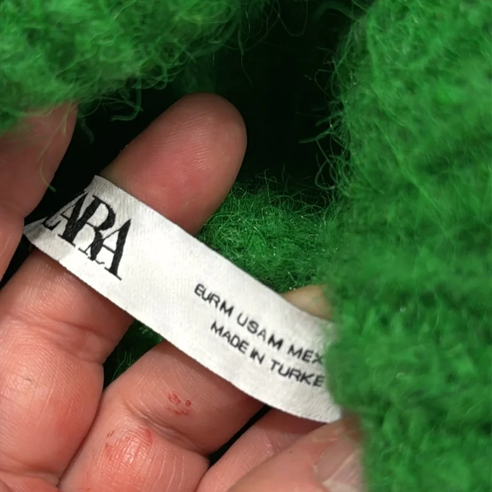 NWOT ZARA Green Crop Turtle Neck Sweater Sz M - Picture 12 of 14